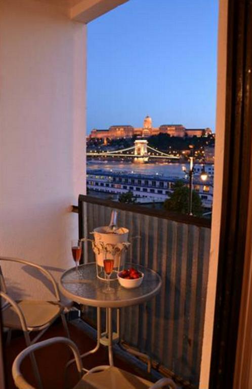 בודפשט Apartment Castle View חדר תמונה